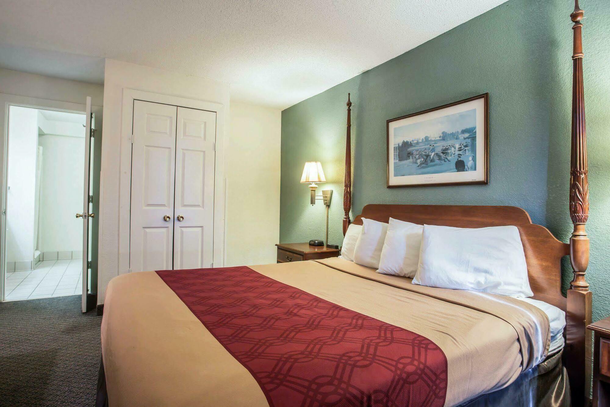 Econo Lodge&Suites Lake Norman Cornelius Exterior foto